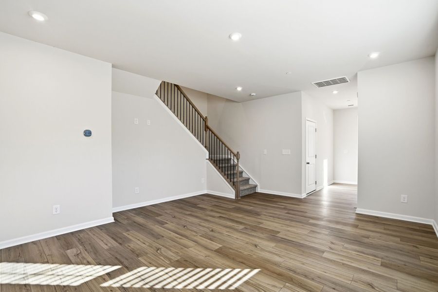 Spacious, unfurnished interior of a new home in Hedgecliff Townes, Kannapolis (Image 10).