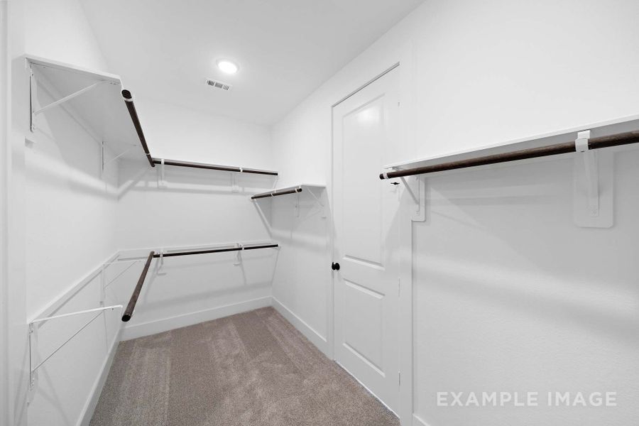 Representative unfurnished interior of a home built from the The Elizabeth by Davidson Homes LLC in Lago Mar, Texas City (Image 32).