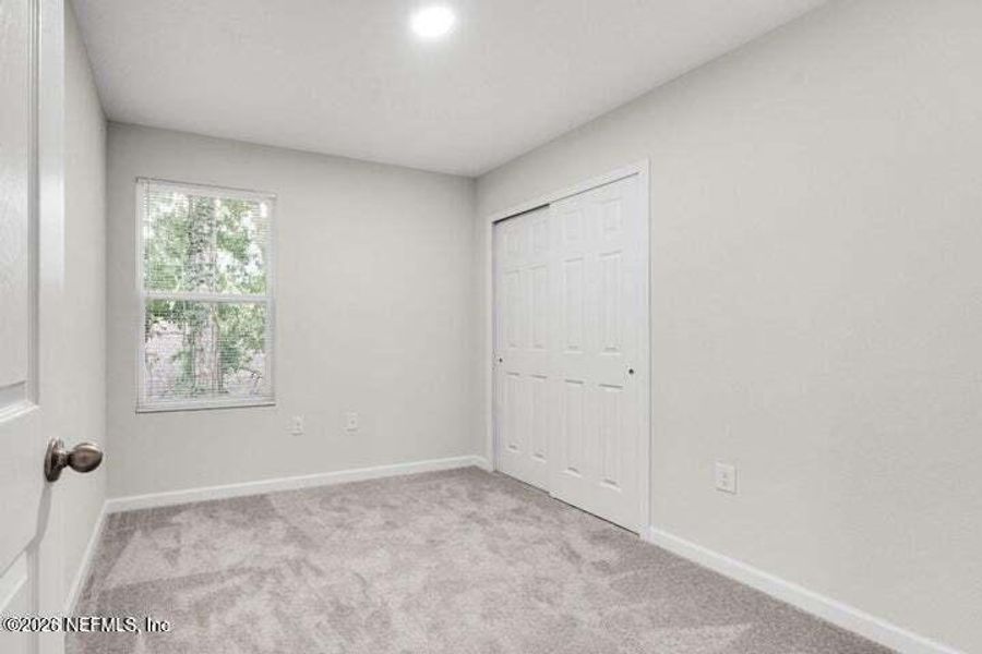 Spacious, unfurnished interior of a new home in , Jacksonville (Image 21).