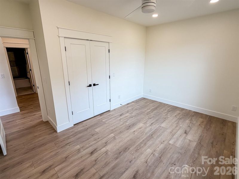 Spacious, unfurnished interior of a new home in , Newton (Image 22).