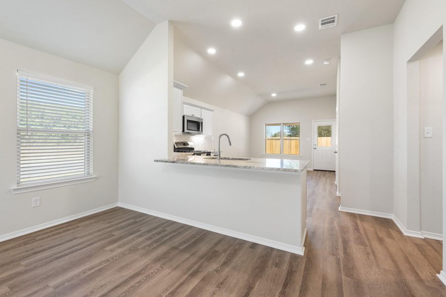 Furnished interior view inside a new home in , Navasota (Image 5).