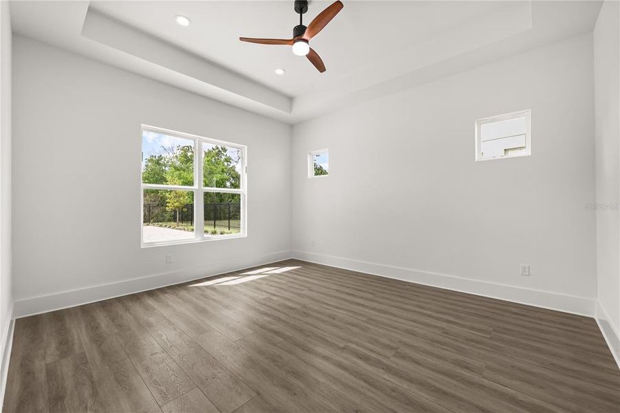Spacious, unfurnished interior of a new home in , Kissimmee (Image 47).