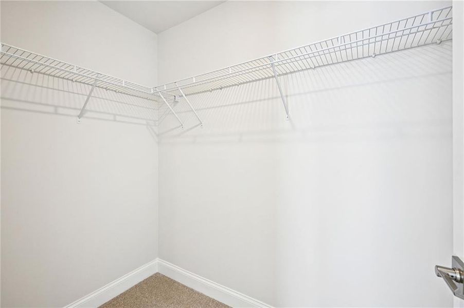 Spacious, unfurnished interior of a new home in , Lawrenceville (Image 41).