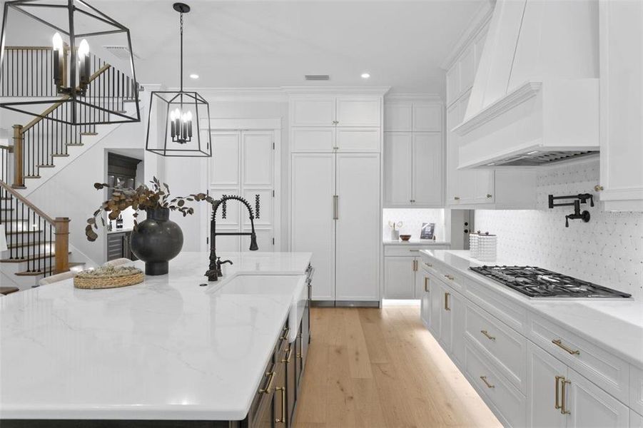 Furnished interior view inside a new home in , Tampa (Image 13).