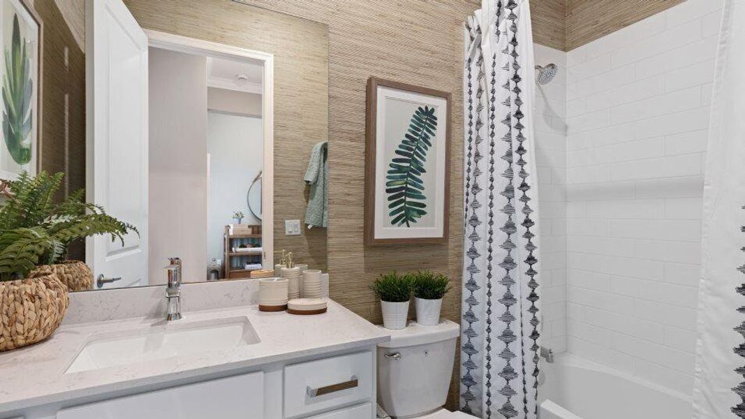 pic_sophia_bath3_f1[1]