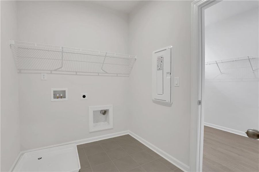 Spacious, unfurnished interior of a new home in Poppy at GreenHouse, Marietta (Image 27).