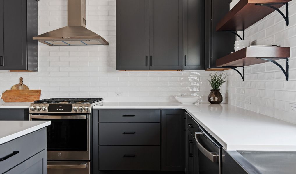 Beautiful backsplash and countertop