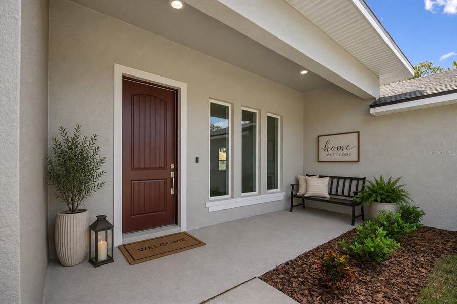 Exterior details and patio area of a home in , Palm Coast (Image 22).
