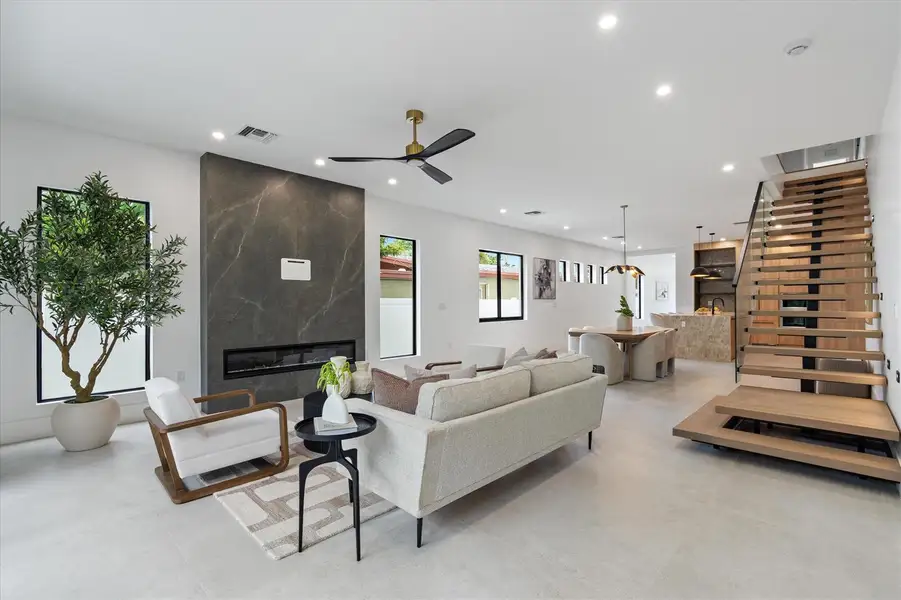 04-1131 NE 12th Ave Ft. Lauderdale, FL-1 04-1131 NE 12th Ave Ft. Lauderdale, FL-1