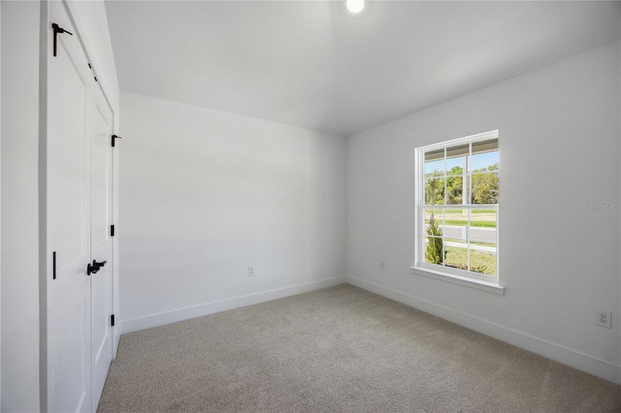 Spacious, unfurnished interior of a new home in Country Way South, Newberry (Image 16).