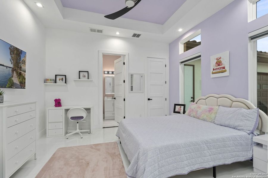 Furnished interior view inside a new home in , Spring Branch (Image 29).