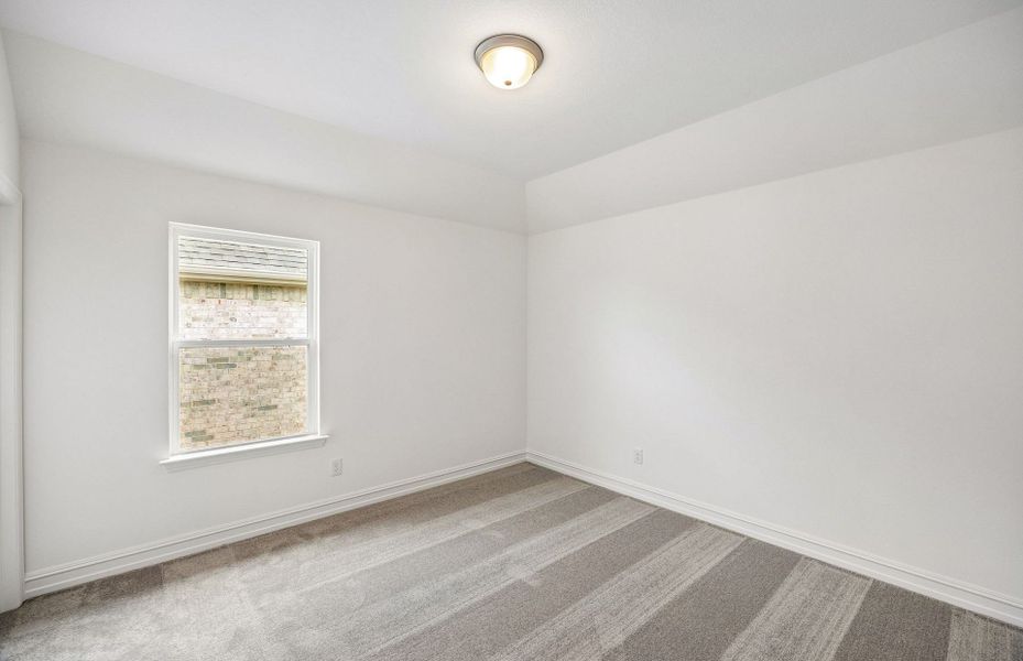 Spacious, unfurnished interior of a new home in Creekview Meadows, Pilot Point (Image 24).