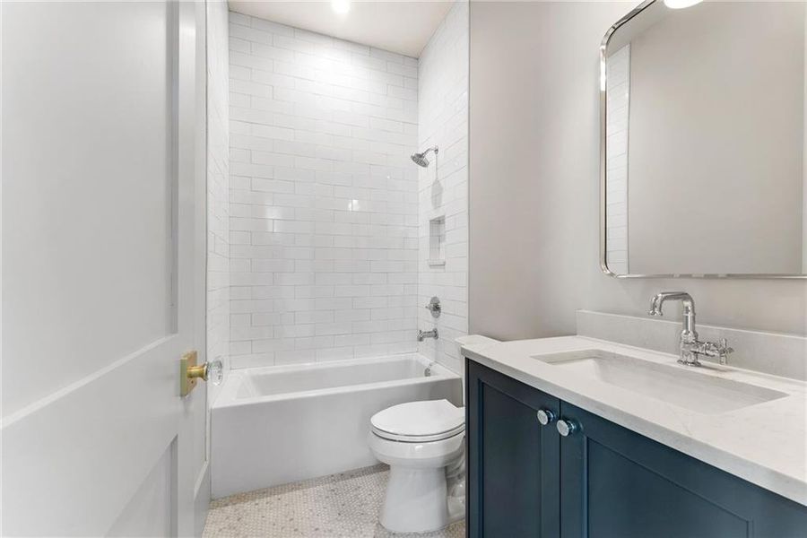 Furnished interior view inside a new home in , Chattahoochee Hills (Image 8).