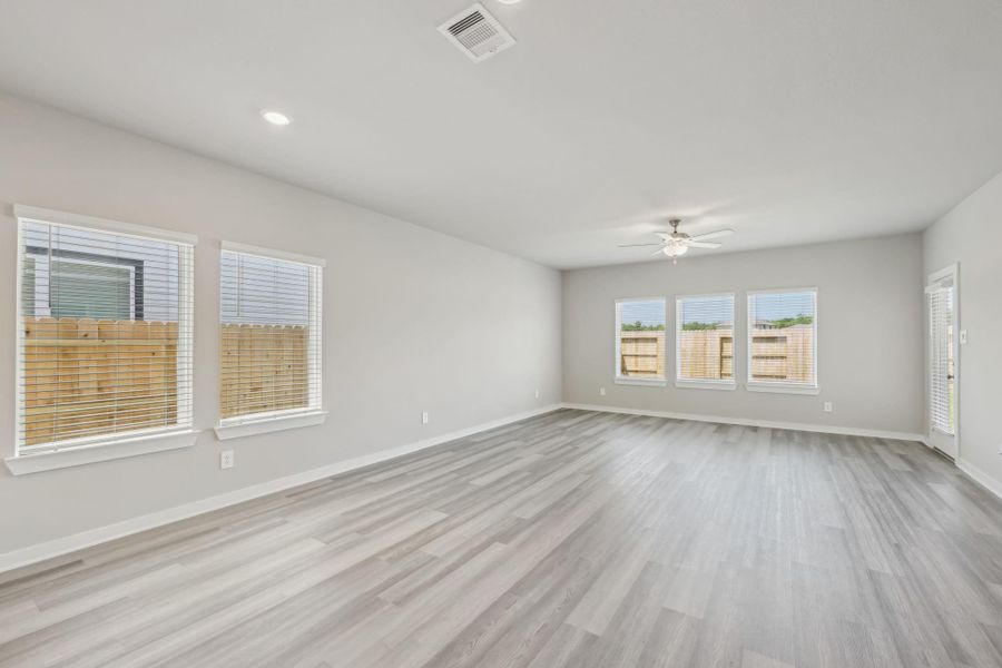 Photo is not of the actual home but is an inspirational photo of builder’s model home and may depict options, furnishings, and/or decorator features that are not included. Photo is not of the actual home but is an inspirational photo of builder’s model home and may depict options, furnishings, and/or decorator features that are not included.