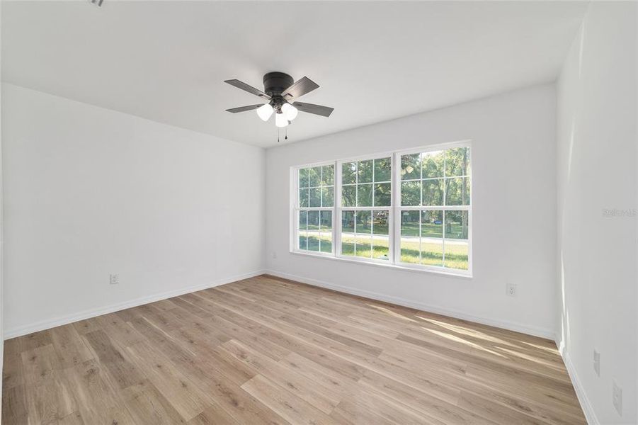 Spacious, unfurnished interior of a new home in , Belleview (Image 35).