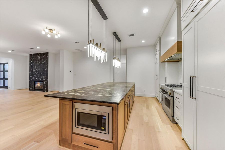 Furnished interior view inside a new home in , Houston (Image 18). Furnished interior view inside a new home in , Houston (Image 18).