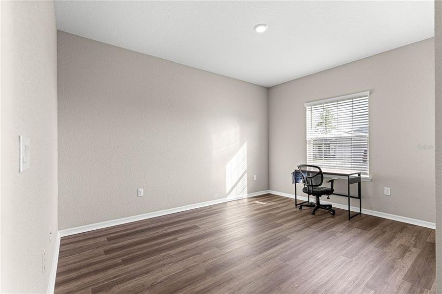 Spacious, unfurnished interior of a new home in , Ocala (Image 21).
