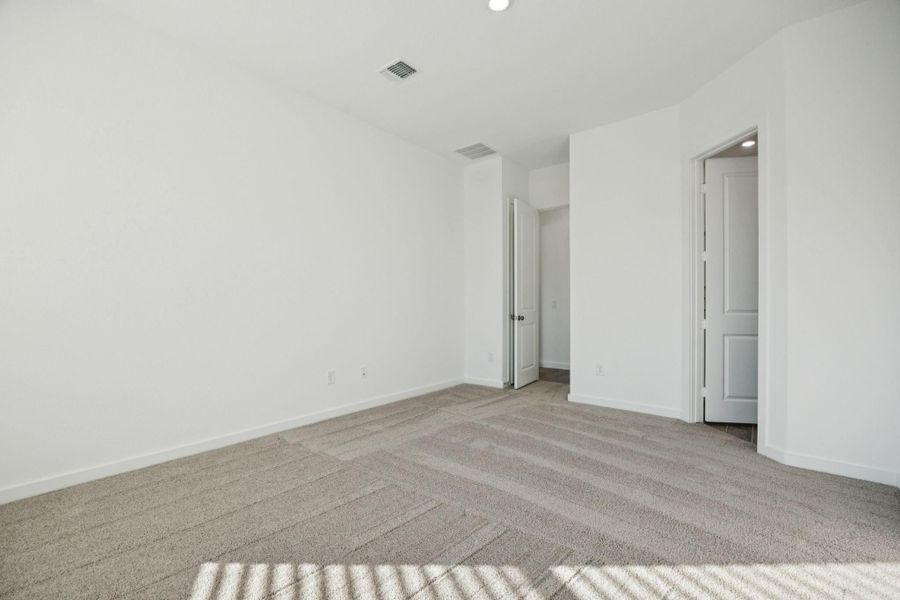 Spacious, unfurnished interior of a new home in Windcress, Cove (Image 11). Spacious, unfurnished interior of a new home in Windcress, Cove (Image 11).