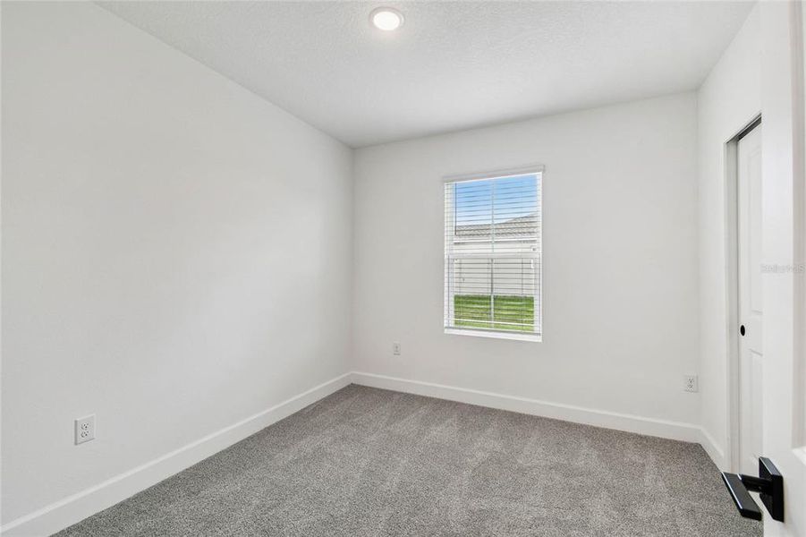 Spacious, unfurnished interior of a new home in Aspire at The Pines, Dunnellon (Image 19).