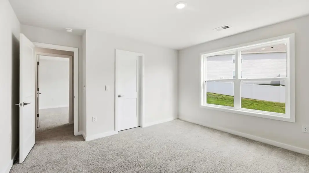 Spacious, unfurnished interior of a new home in Adams Glen, Greenville (Image 33). Spacious, unfurnished interior of a new home in Adams Glen, Greenville (Image 33).
