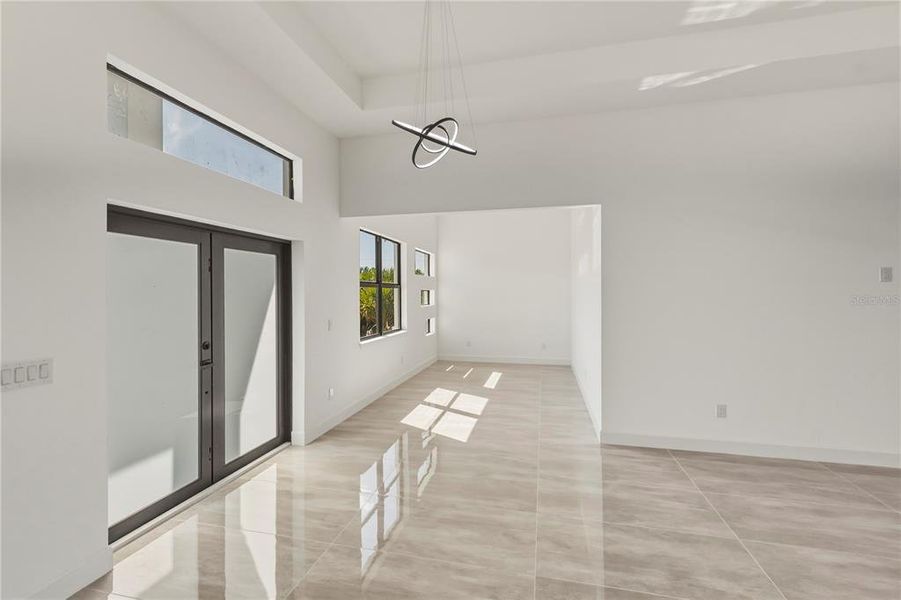 Spacious, unfurnished interior of a new home in , Port Charlotte (Image 57).