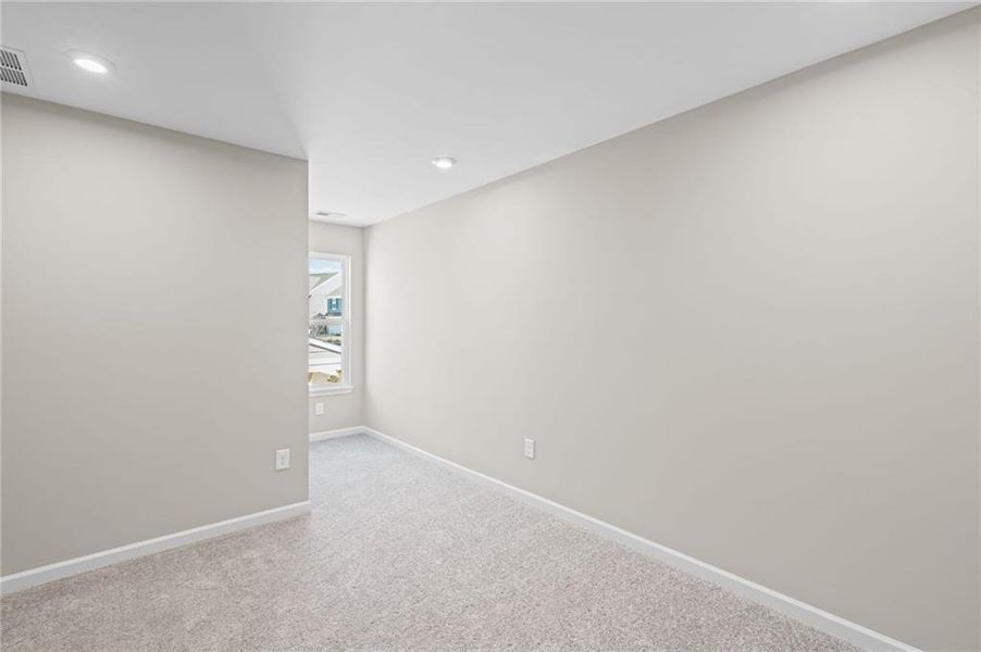 Spacious, unfurnished interior of a new home in Twin Lakes, Hoschton (Image 26). Spacious, unfurnished interior of a new home in Twin Lakes, Hoschton (Image 26).