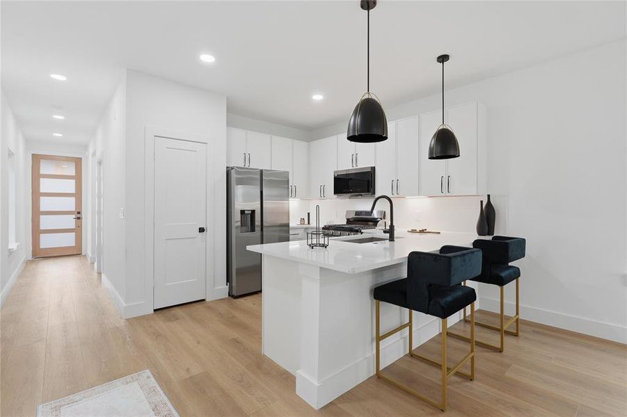 Furnished interior view inside a new home in , Dallas (Image 14).