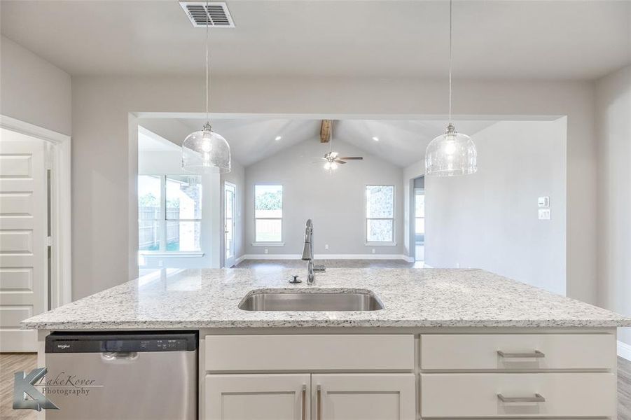 Furnished interior view inside a new home in , Abilene (Image 8).