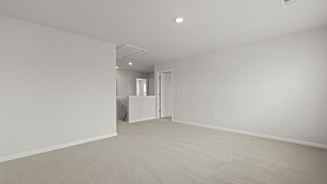 Spacious, unfurnished interior of a new home in Hunter's Branch, Hopkins (Image 16).