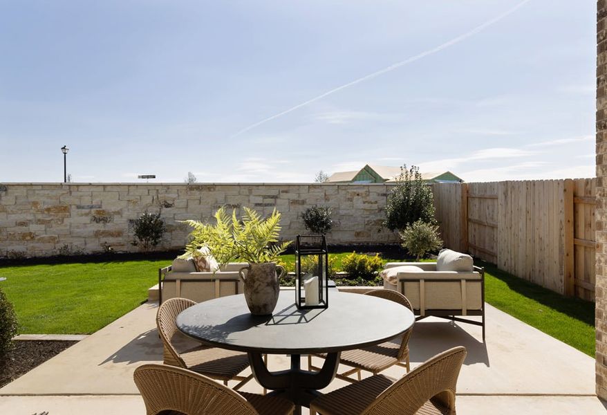 Representative furnished interior of a home built from the Skyview by Tri Pointe Homes in Terrace Collection at Heritage, Dripping Springs (Image 42).