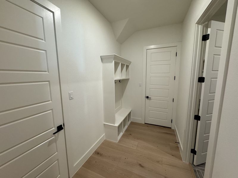 Spacious, unfurnished interior of a new home in Summit Ranch, Aledo (Image 17). Spacious, unfurnished interior of a new home in Summit Ranch, Aledo (Image 17).