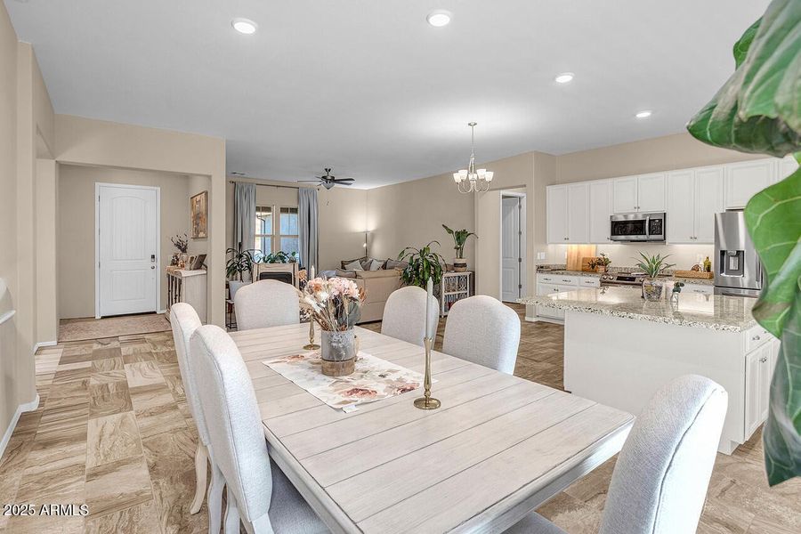 HK5A0438-1280 HK5A0438-1280