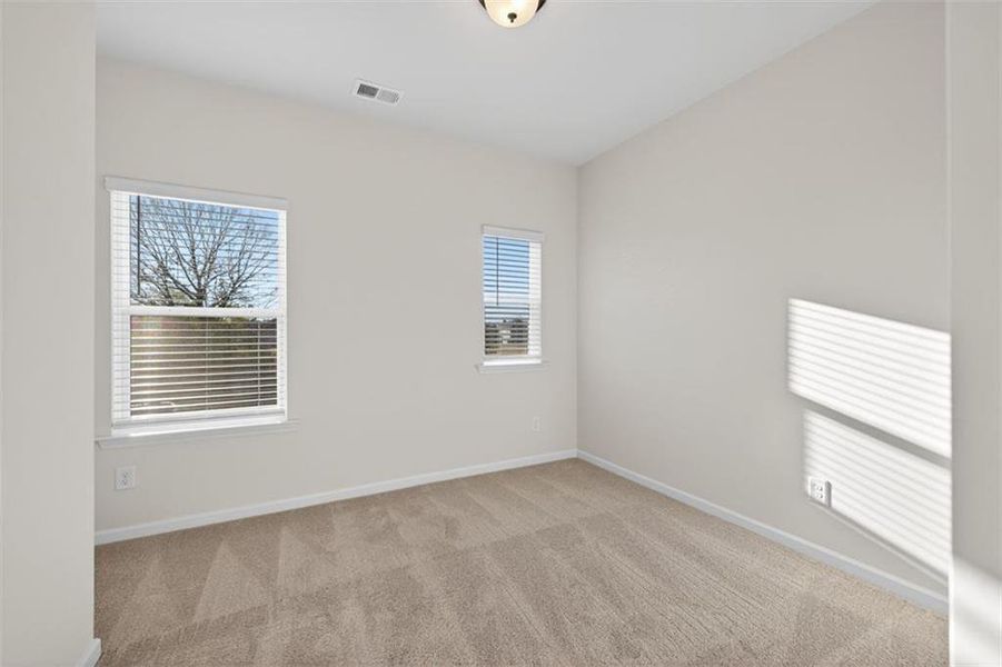 Spacious, unfurnished interior of a new home in Franklin Manor, Lawrenceville (Image 39).