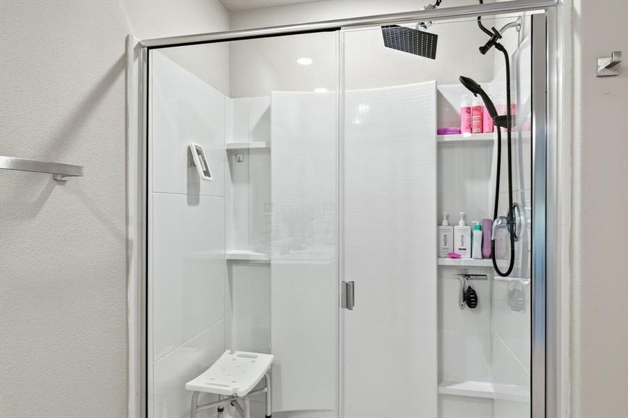 Image 39 of a home in Hickory Grove.