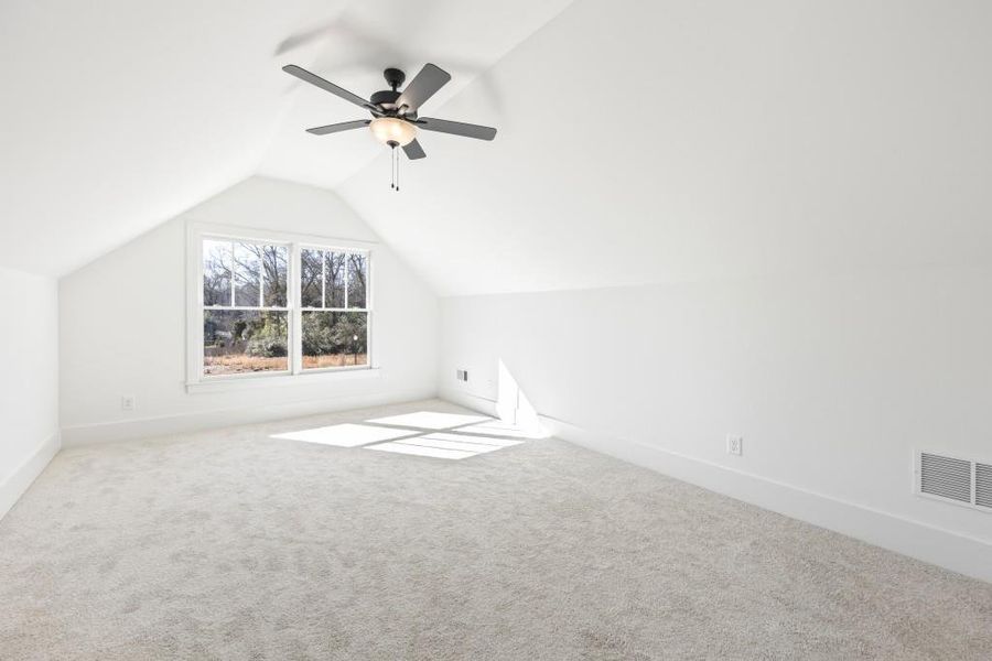 Spacious, unfurnished interior of a new home in , Madison (Image 32).