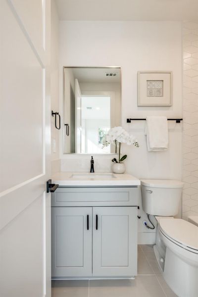 Furnished interior view inside a new home in , Houston (Image 43). Furnished interior view inside a new home in , Houston (Image 43).