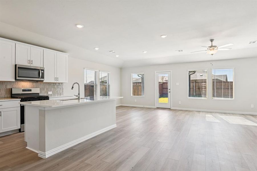 Photo is not of the actual home, but is an inspirational photo of builder’s model home and may depict options, furnishings, and/or decorator features that are not included.