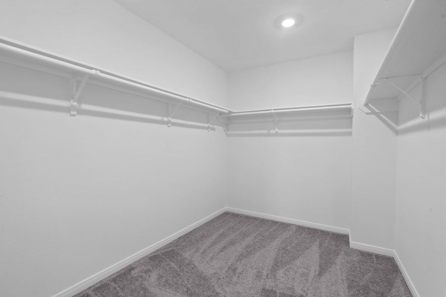 Spacious, unfurnished interior of a new home in Grace Landing, Willis (Image 20).