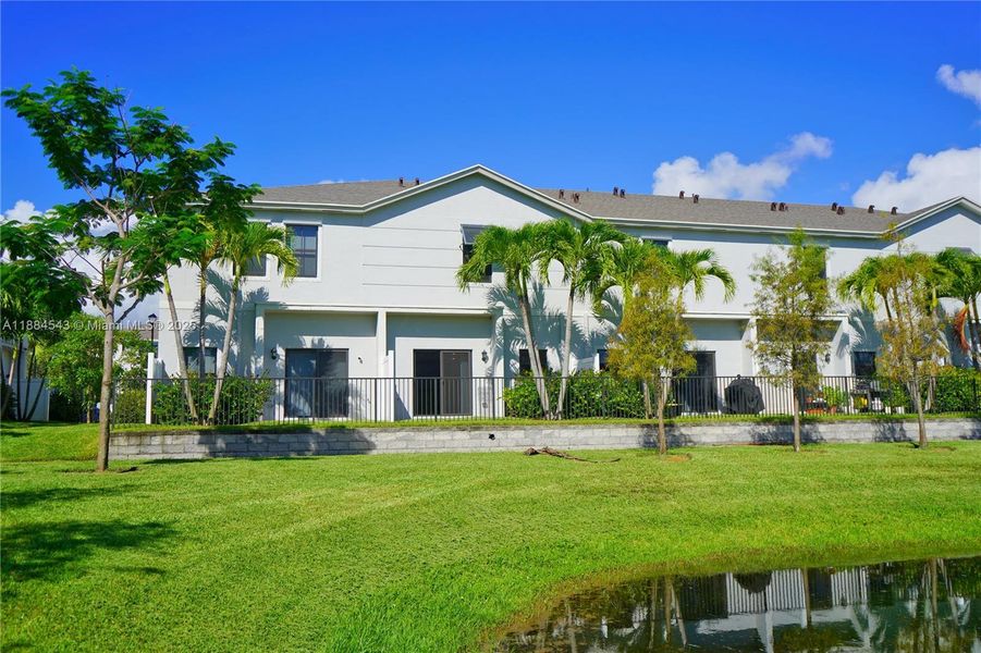 Image 40 of a home in .