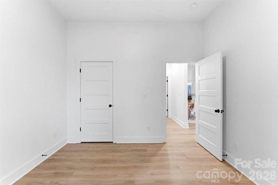 Spacious, unfurnished interior of a new home in , Bessemer City (Image 20).