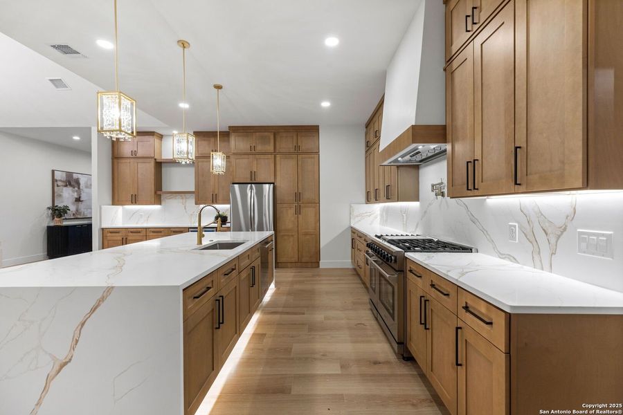 Furnished interior view inside a new home in , Bulverde (Image 32). Furnished interior view inside a new home in , Bulverde (Image 32).