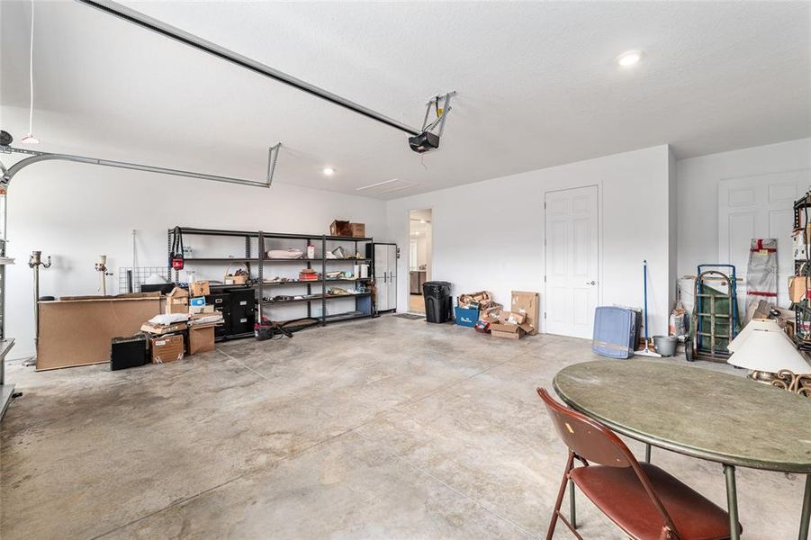 Furnished interior view inside a new home in , Ocala (Image 51).