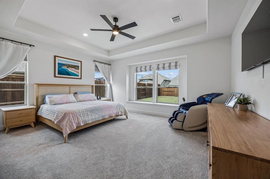 Furnished interior view inside a new home in , Prosper (Image 22).