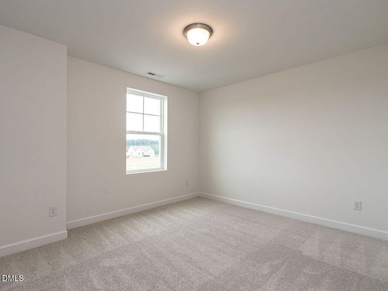 028-1280x960-bedroom