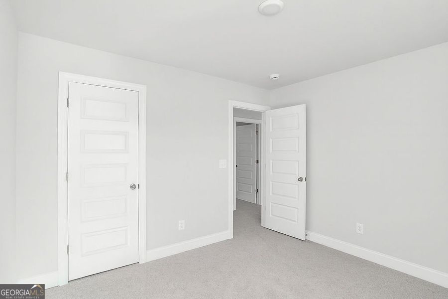 Spacious, unfurnished interior of a new home in Harley Farms South, Bonaire (Image 26).