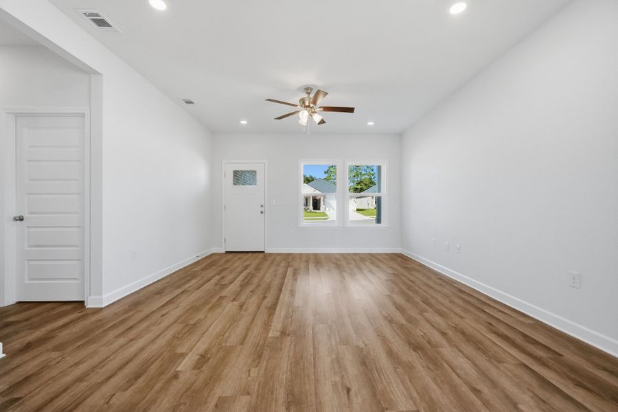 58 spooner st-9