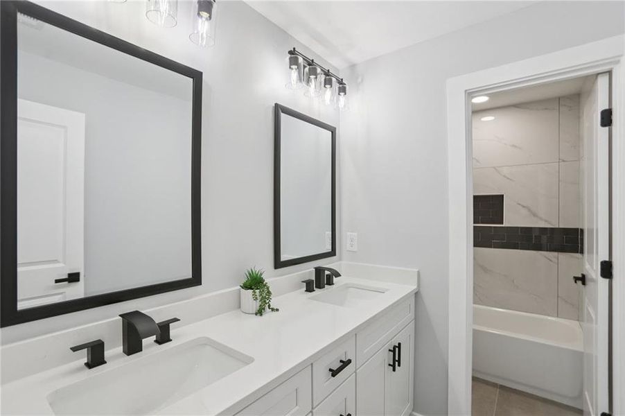 Furnished interior view inside a new home in , Hapeville (Image 34).