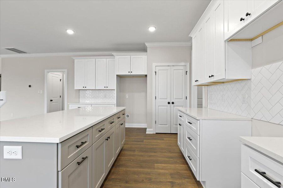 24-9531 Turkey Way-24