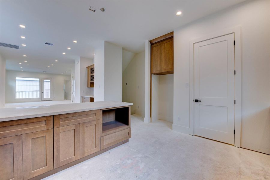 Image 21 of a home in .