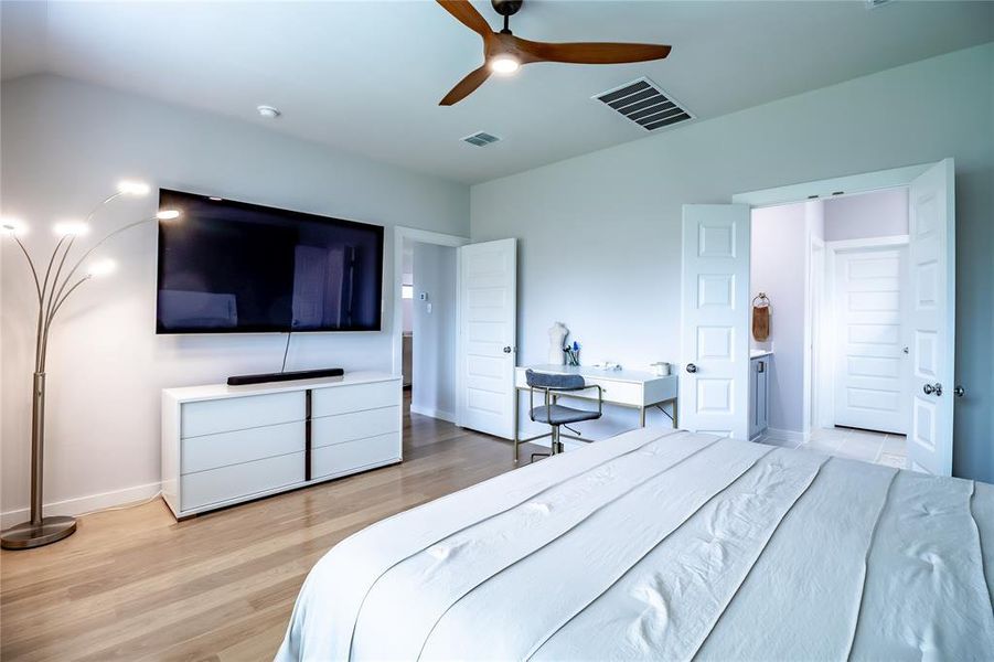 Furnished interior view inside a new home in Devonshire, Forney (Image 11). Furnished interior view inside a new home in Devonshire, Forney (Image 11).